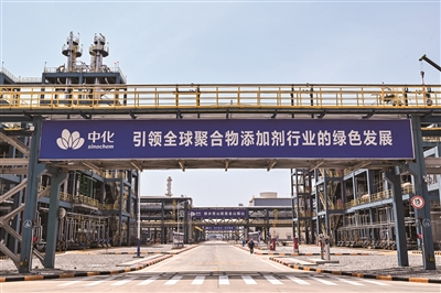 1750733445297066559.jpg ImageFetcher.jpg